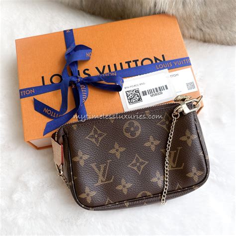 louis vuitton handbag pochette|Louis Vuitton Pochette monogram.